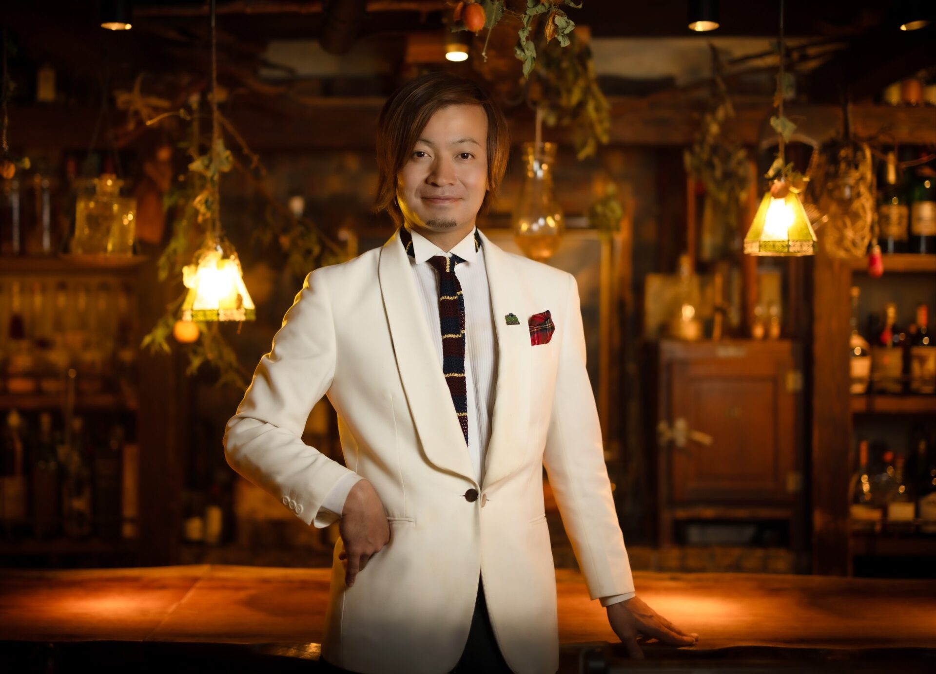 鹿山博康氏